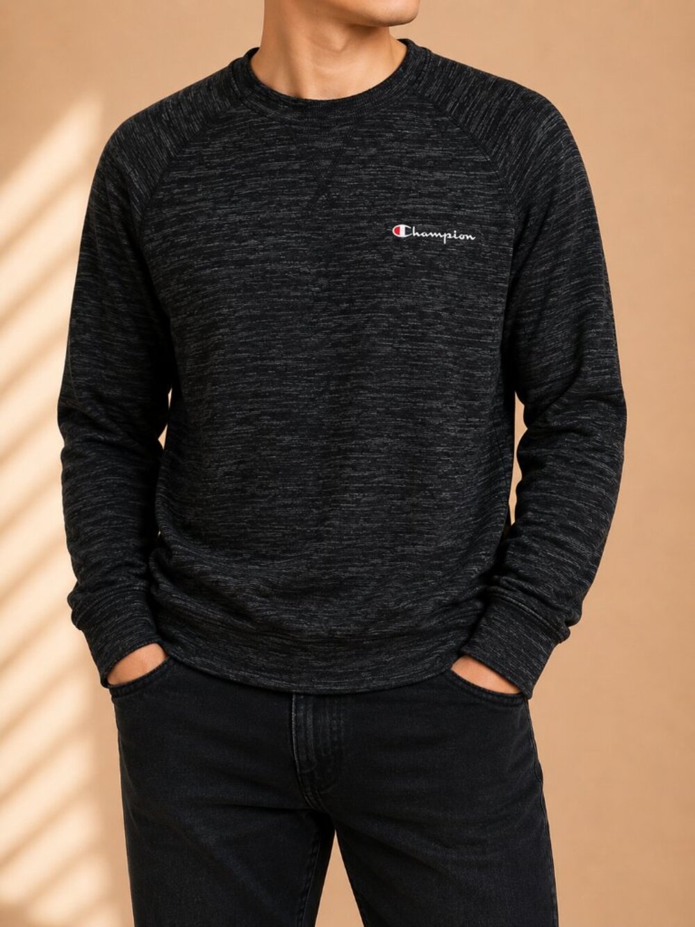 Champion Crewneck Sweatshirt Black‎ Heather Logo (Men’s M)